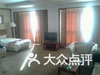 零點快捷旅館中醫(yī)藥大學(xué)店周邊生活指南 住宿、食品、茶酒全解析